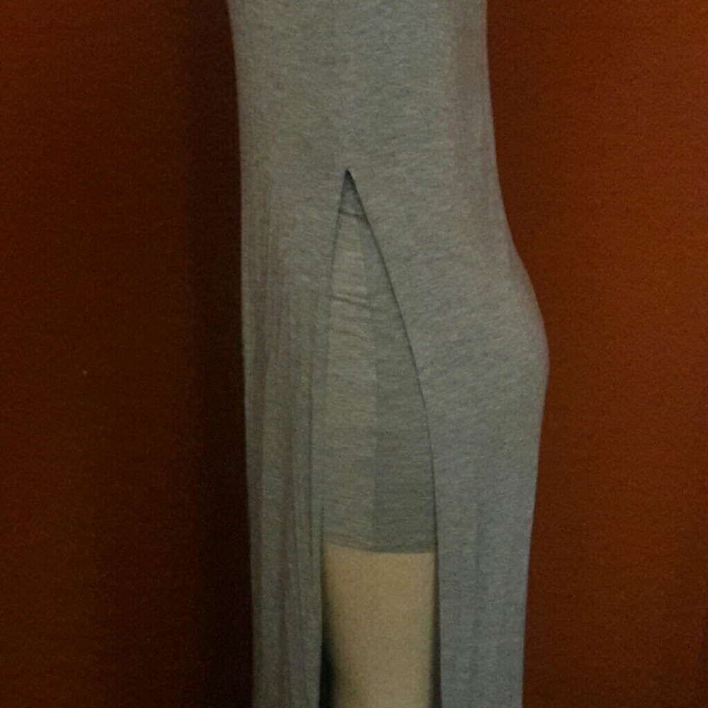 Dress - Picture 3 of 6